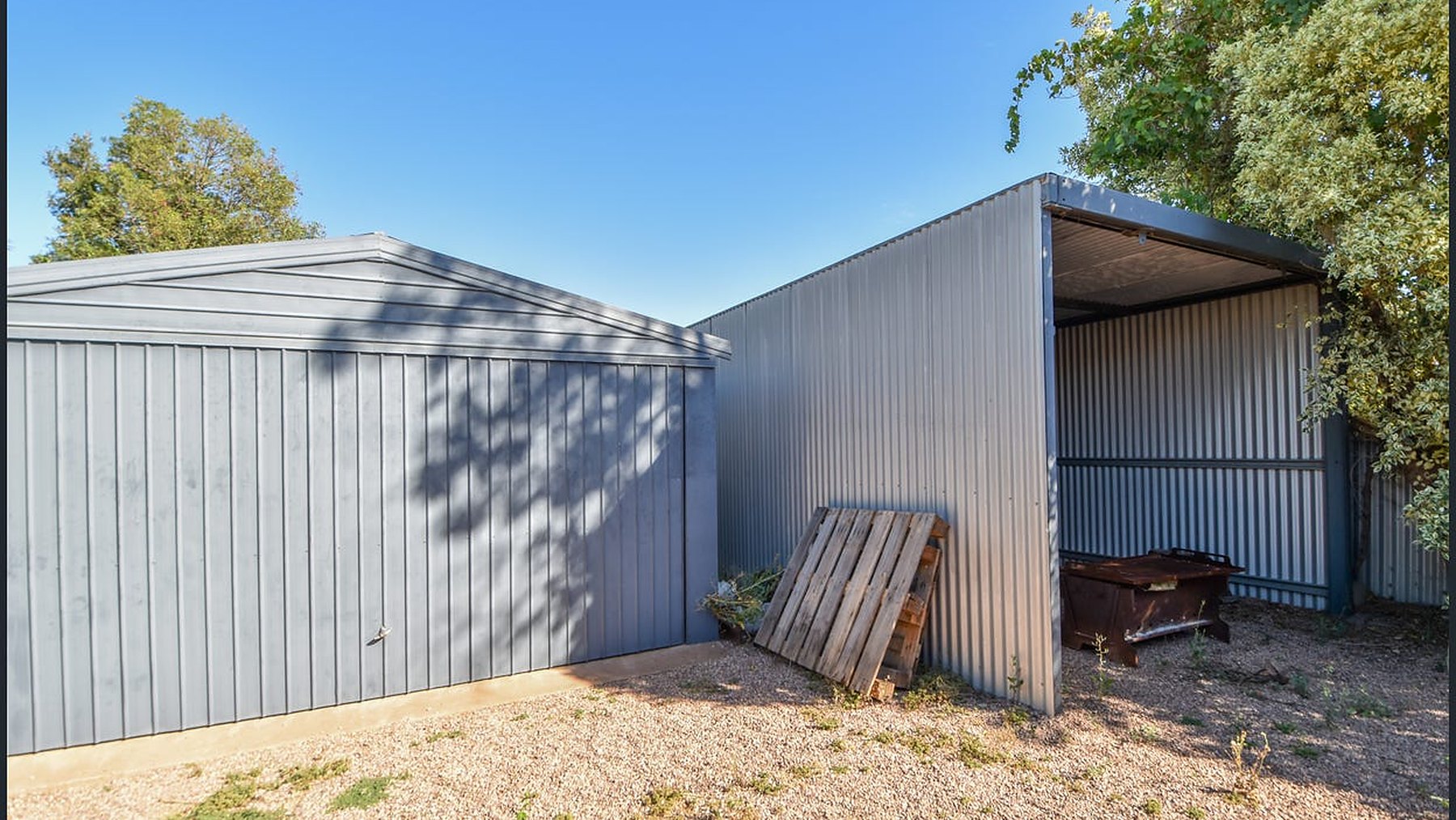 Shedding at the rear of 5 Duregon Street, Stirling North, on a 922sqm block